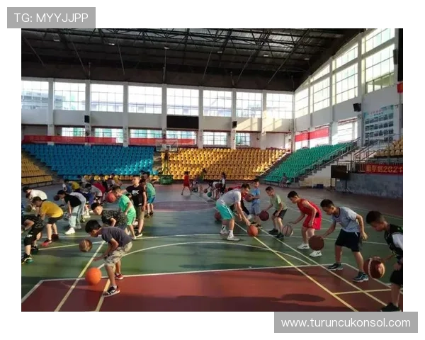 明发体育在青少年体育培训中的应用，助力青少年健康成长